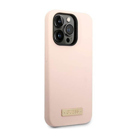 Guess Silicone Logo Plate MagSafe - iPhone 14 Pro Case (pink)