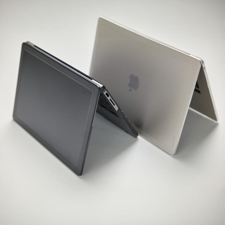 Incase Edge Hardshell Case - Case for MacBook Air 15" M4 (2025) / M3 (2024) / M2 (2023) (Clear)