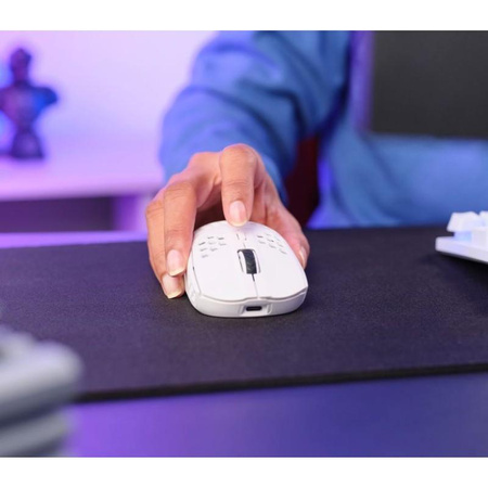 Trust GXT 929W Helox - Souris optique sans fil pour joueurs 4800 DPI & RGB (Blanc)