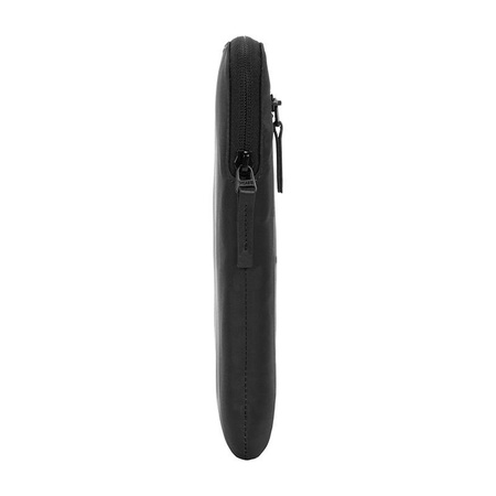 Incase Compact Sleeve in Flight Nylon - MacBook Pro 14" (M4/M3/M2/M1/2024-2021) housse de poche (noir)