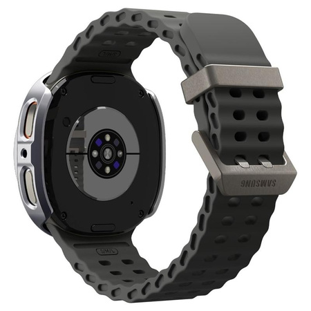 Spigen Bezel Tune Pro Pilot – Hülle / Schutzring für Samsung Galaxy Watch 8 44 mm (Silber)