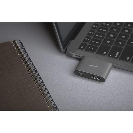Adaptér Moshi USB-C - adaptér pro HDMI 4K a HDR s podporou 60W nabíjení Power Delivery (titanově šedý)
