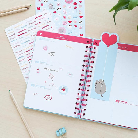 Pusheen - Calendrier / semainier 2023/2024 de la collection Purrfect Love (14,8 x 21 cm)