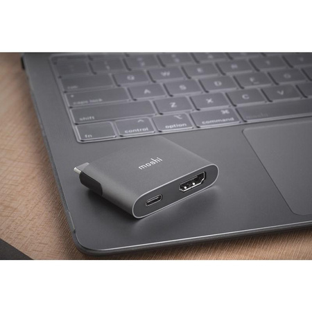 Adaptér Moshi USB-C - adaptér pro HDMI 4K a HDR s podporou 60W nabíjení Power Delivery (titanově šedý)