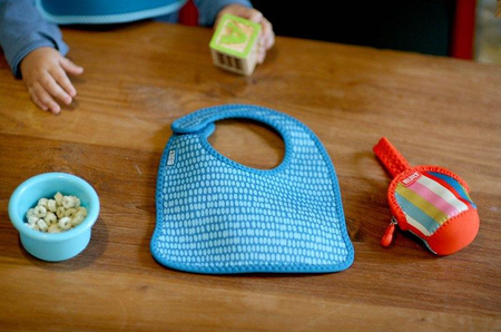 BUILT Mess Mate - 2 baby bibs (Dribble Dots Blue)