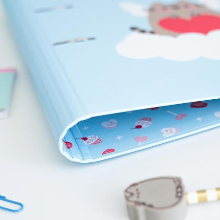 Pusheen - A4-Ordner aus der Purrfect Love Kollektion (2 Ringe, Gummiband)