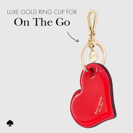 Kate Spade New York Charm Keychain - Ochranné pouzdro s přívěskem pro Apple AirTag (Srdce)