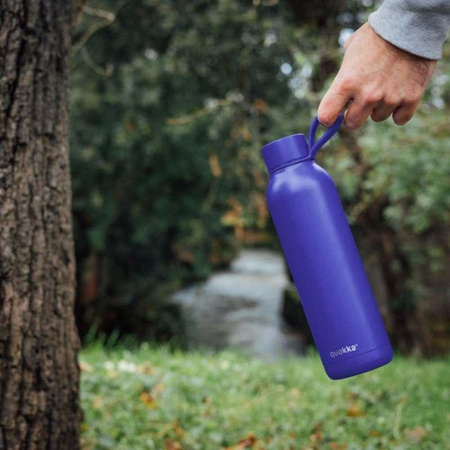Quokka Solid s páskem - 630 ml termo láhev z nerezové oceli s páskem (Dusk Blue)