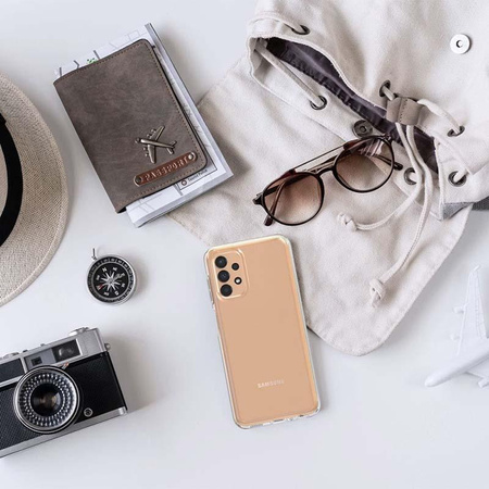Spigen Liquid Crystal - Etui pour Samsung Galaxy A13 4G (Transparent)