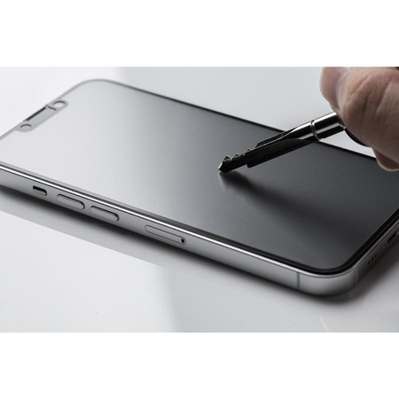 Moshi iVisor AG - Matowa folia ochronna na ekran iPhone 13 / iPhone 13 Pro (czarna ramka)
