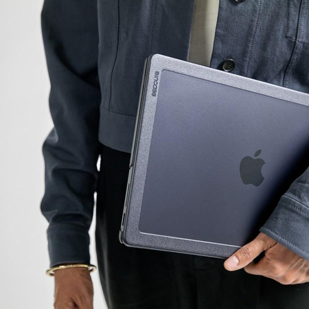 Pouzdro Incase Edge Hardshell - MacBook Air 13" M3 (2024) / M2 (2022) (černé)