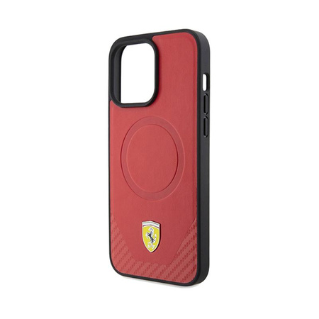 Étui Ferrari Carbon Metal Logo MagSafe - iPhone 15 Pro Max (rouge)