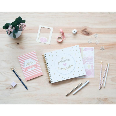 Paquet cadeau de communion rose
