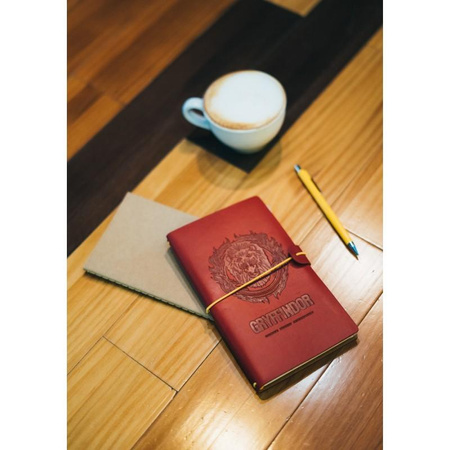 Harry Potter - Carnet de voyage en cuir de Gryffondor 12x19.6 cm (Rouge)