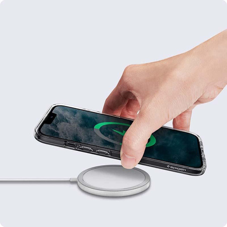 Spigen Ultra Hybrid - Coque pour iPhone 13 (Transparent)