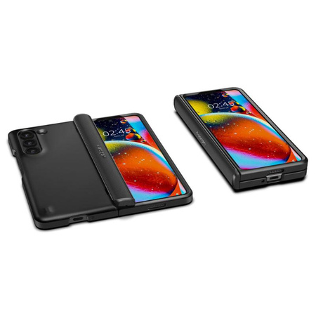 Spigen Slim Armor Pro - Gehäuse für Samsung Galaxy Z Fold 5 (Schwarz)