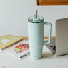 Quokka Stream - Mug thermique 950 ml en acier inoxydable avec paille (Turquoise)