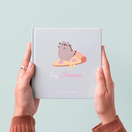 Pusheen - Album fotograficzny na 22 zdjęcia 16x16 cm