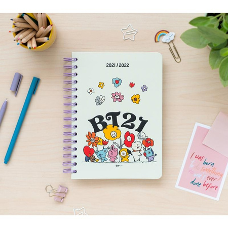 BT21 - Školní kalendář / plánovač 2021/2022 (bílý)