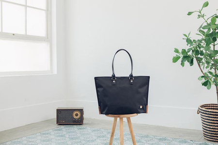 Moshi Aria - Sac pour femmes avec pochette pour ordinateur portable 13" (Slate Black)