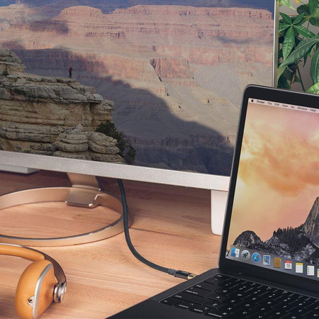 Moshi USB-C Monitor Cable - Kabel USB-C Power Delivery 100W z obsługą 4K/60 Hz (HDR) (Gray/Gold)