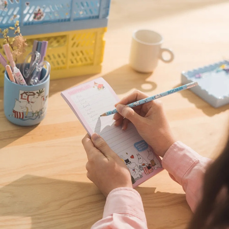 Muminok - Mágneses jegyzetfüzet / bevásárlólista a hűtőbe + ceruza (10 x 21 cm)