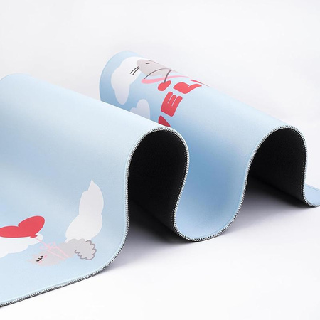 Pusheen - XXL Gaming-/Schreibtischmatte aus der Purrfect Love Kollektion (80 x 35 cm)