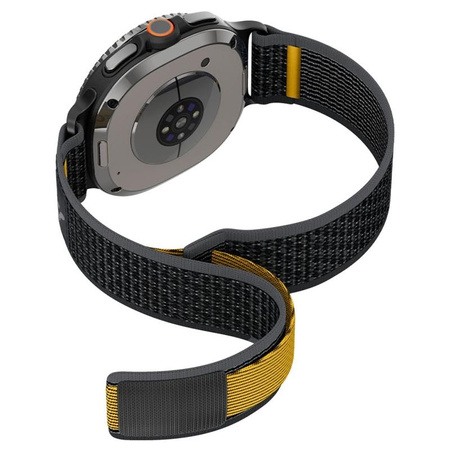 CZARNY PASEK SPIGEN DO GALAXY WATCH 8 | 8 Classic 40 | 44 | 46, Oddychający