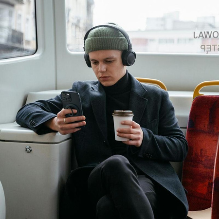 Spigen Nano Pop MagSafe telefongyűrű - Mágneses ujjtartó állvány funkcióval (Coconut Beige)