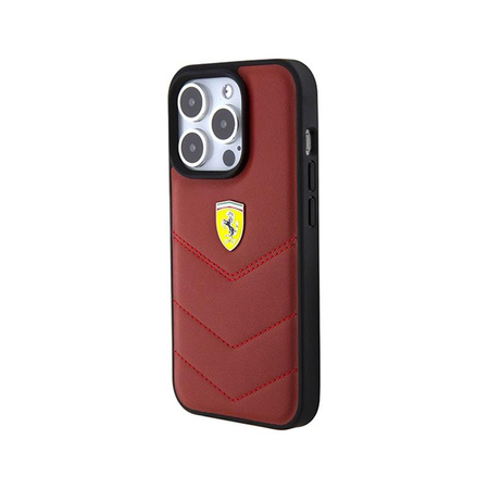 Logo Ferrari en métal matelassé - Coque iPhone 15 Pro (rouge)