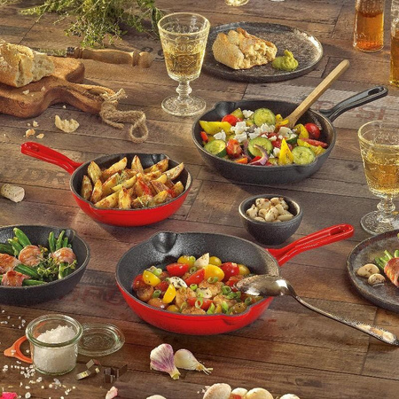 Küchenprofi Provence - Cast iron frying pan with spout, diameter 20 cm (black)