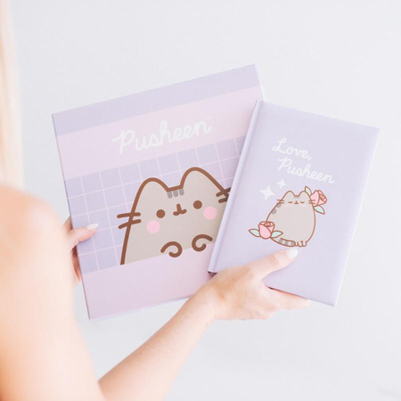 Pusheen - Sada zápisník A5 + pero z kolekce Moments