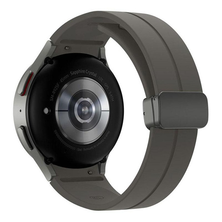 Samsung Galaxy Watch 5 Pro - Smartwatch 45mm (silber)