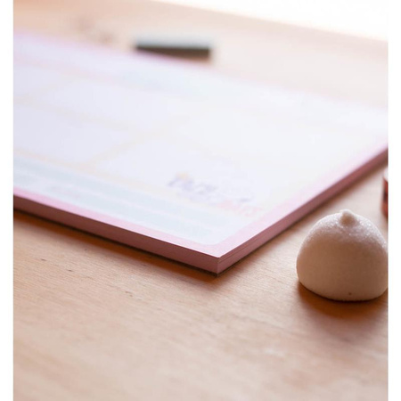 Snoopy - Weekly planner 54 pages A4 (pink)