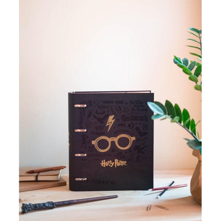 Harry Potter - A4 binder (4 rings, rubber band)