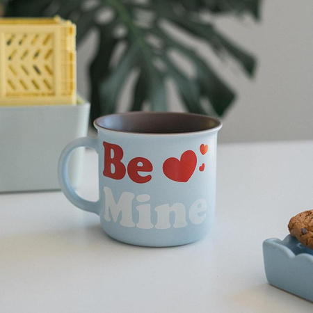 Pusheen - 380 ml ceramic mug from the Purrfect Love collection.