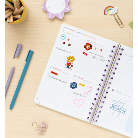 BT21 - Školní kalendář / plánovač 2021/2022 (bílý)