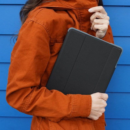 STM Dux Plus Duo - Pancéřované pouzdro pro iPad 10,2" (2021-2019) MIL-STD-810G s držákem Apple Pencil (černé), verze EDU/COM