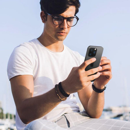 Spigen Optik.TR Camera Lens Protector 2-Pack - Verre de protection pour iPhone 16 Pro / 16 Pro Max / 15 Pro / 15 Pro Max / 14 Pro / 14 Pro Max (Noir)