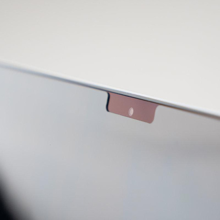 Moshi Umbra - MacBook Air 13.6" M2 screen protection film (2022) with privacy filter (black frame)