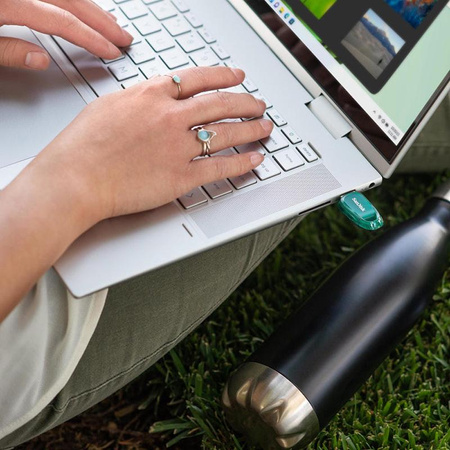 SanDisk Ultra Eco - 128 GB USB 3.2 Gen 1 Flash-Laufwerk 100 MB/s