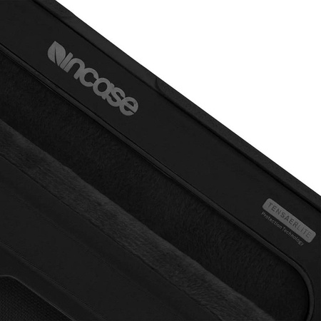 Incase ICON Sleeve s Woolenexem - obal na MacBook Pro 13" (M2/M1/2022-2020) / MacBook Air 13" (M2/M1/2022-2020) (grafitová)