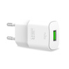 PURO Bílá mini cestovní rychlonabíječka - USB-A 12 W 2,4 A rychlonabíječka (bílá)