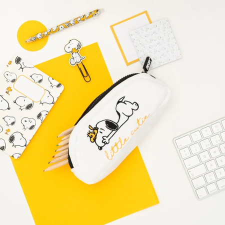 Snoopy - Plush pencil case for accessories from the Lazy Days collection