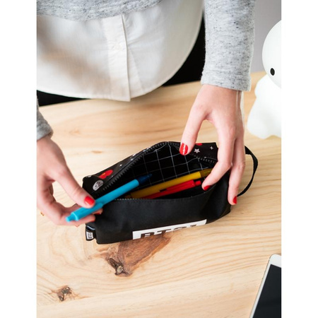 BT21 - Röhrenförmiges Federmäppchen