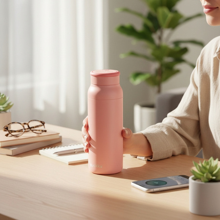 Quokka Echo - 690ml Stainless Steel Bottle with Silicone Handle (Pink)