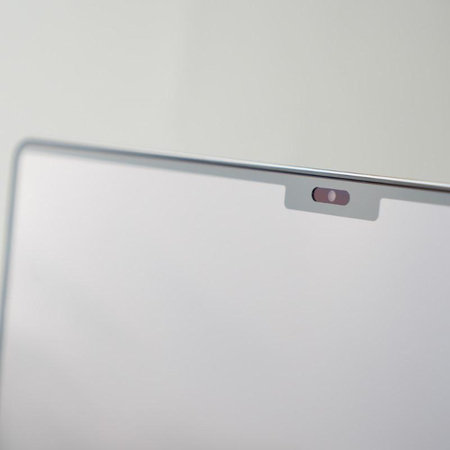 Moshi iVisor XT - Ochranná fólie na MacBook Pro 16" (M1, 2021) (černý rámeček)