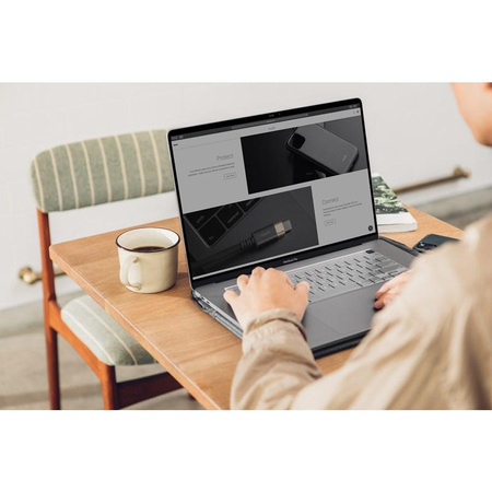 Moshi iVisor AG - Matte Bildschirmschutzfolie für MacBook Pro 16 (Schwarz/Klar Matt)