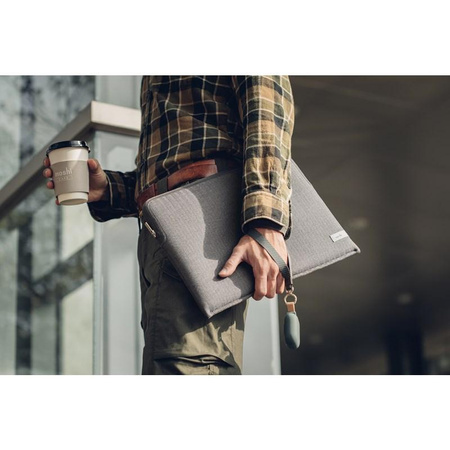 Moshi Pebbo - AirPods Pro Tasche mit abnehmbarer Handschlaufe (Mintgrün)