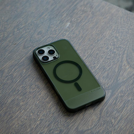 Incase Slim Case MagSafe - pouzdro pro iPhone 16 (Highland Green)